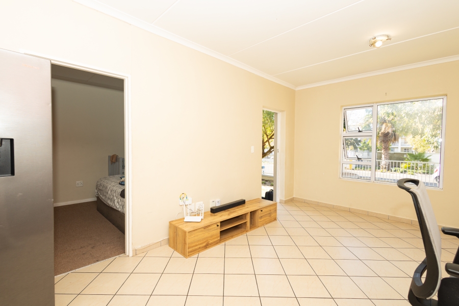 2 Bedroom Property for Sale in Buh Rein Estate Western Cape